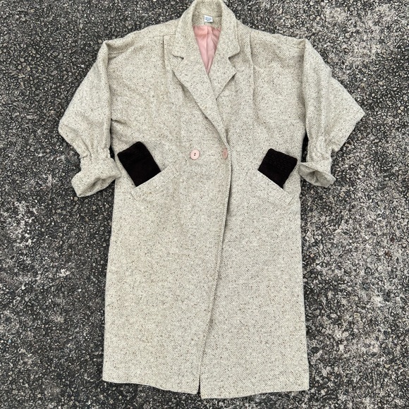 Women's Cream Coat with Black Accents - Picture 1 of 9